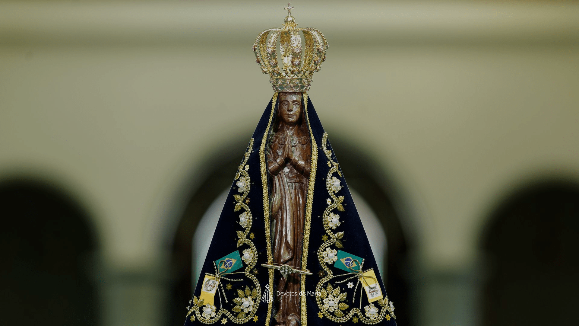 A Rainha e Padroeira do Brasil